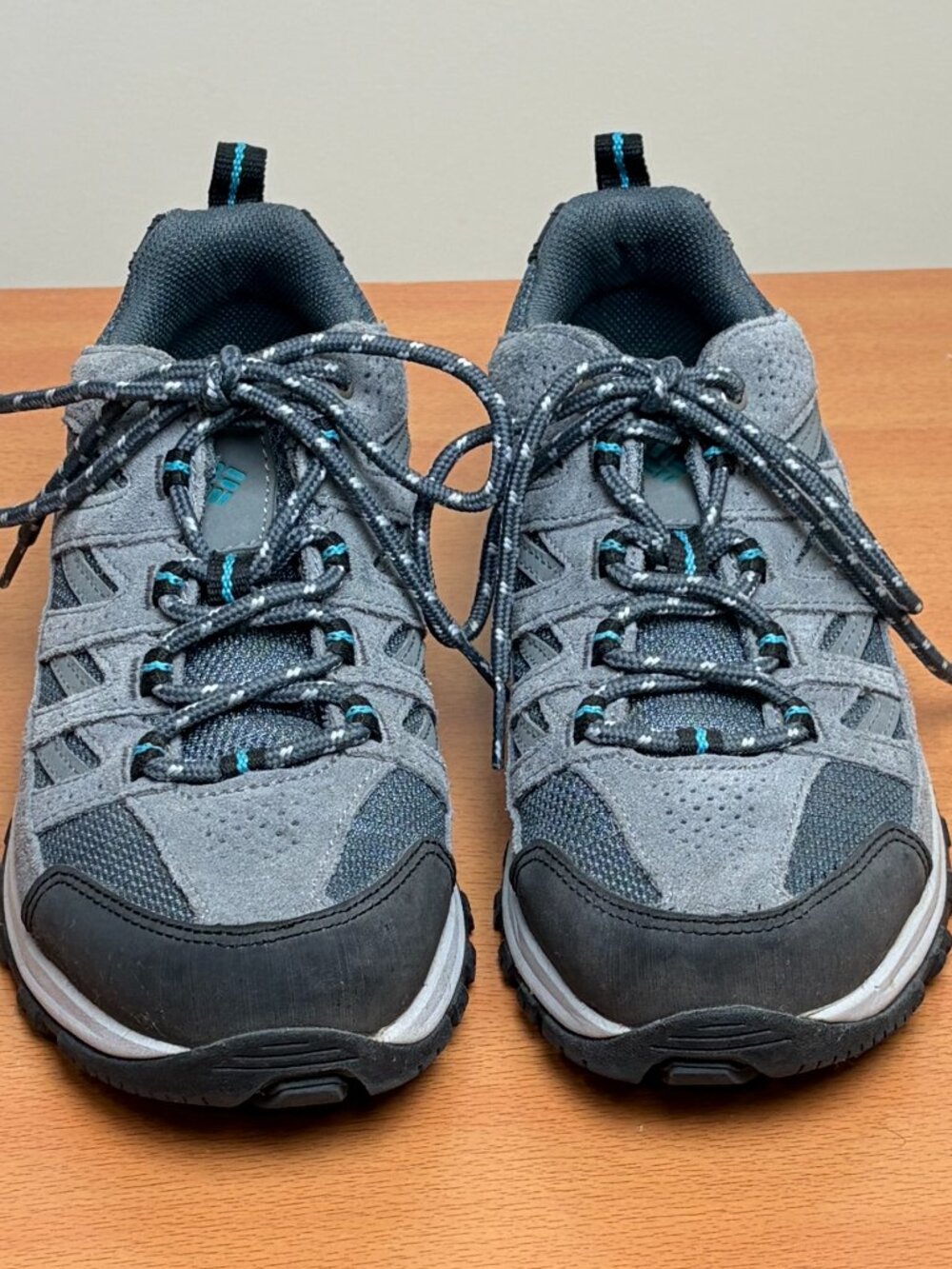 Columbia Women's Size 8.5 Crestwood Hiking Shoes